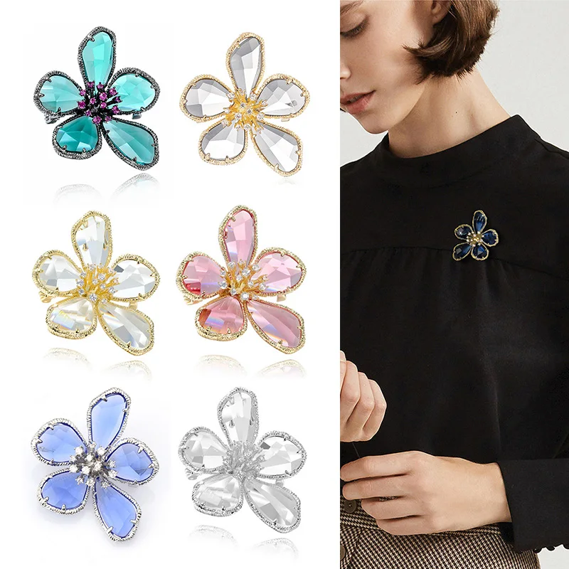 Flower Brooch For Women Crystal Broche Femme Metal Pins Bridal