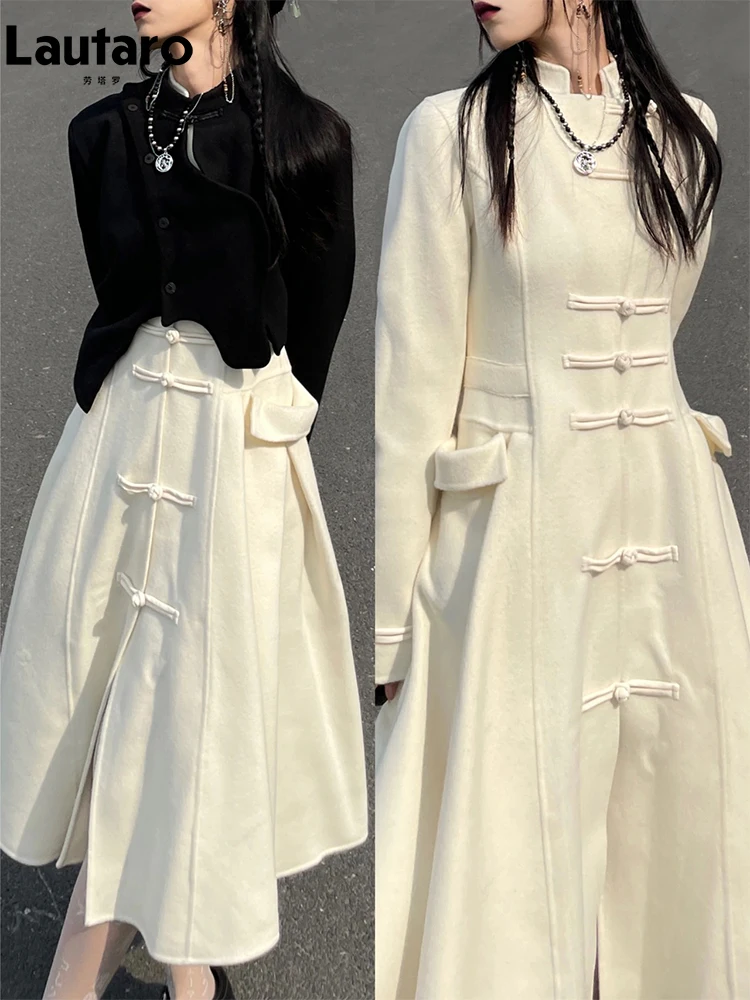 Lautaro Autumn Long Fit And Flare Beige Soft Wool Trench