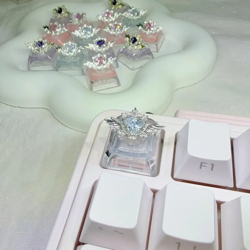 Diamond Heart Keycaps - Cute Customized Collectible Keyboard Accessories