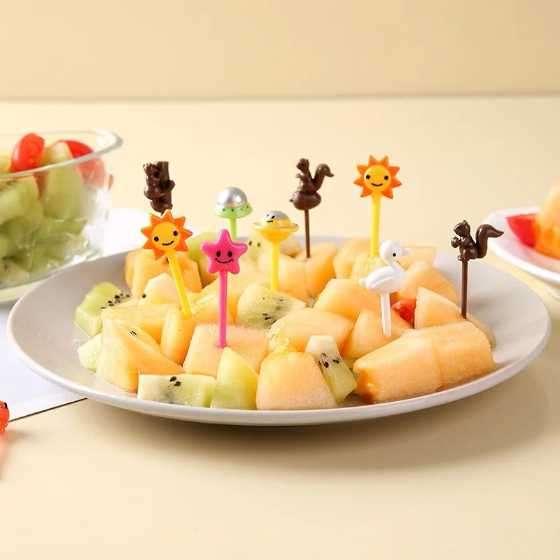 Cartoon Bear Squirrel Shape Fruit Fork Food Picks Toothpick Set 6/8Pcs