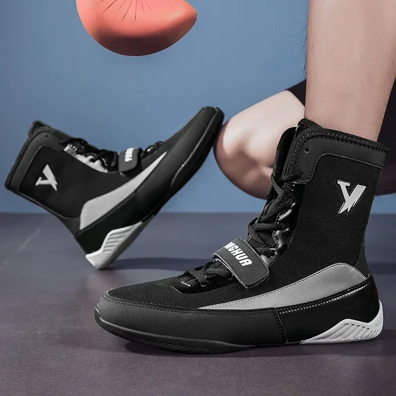 New Men's Fashionable Leather Wrestling Shoes Breathable Heat Dissipation Anti Slip Durable Casual Sports Shoes Boxing