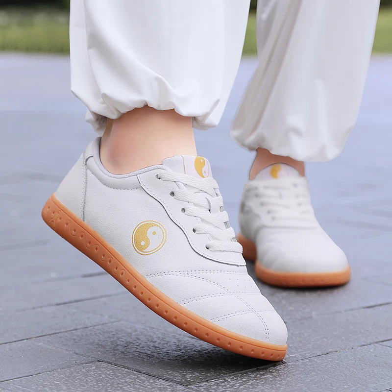 New Profession Tai Chi Shoes Men Women Martial Arts Training Shoes Comfortable Soft Wushu Taekwondo Outdoor Sneakers