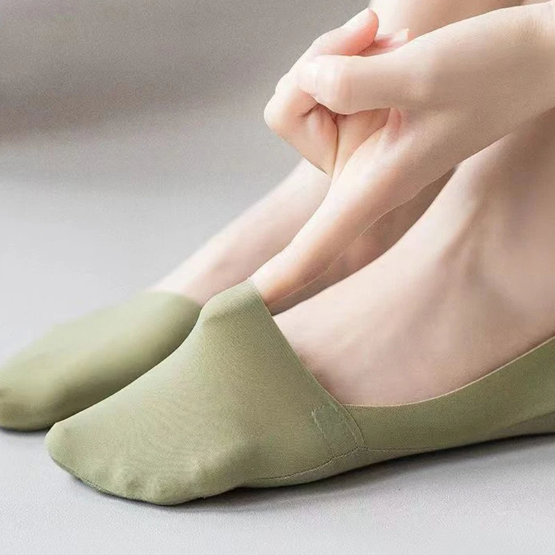 Breathable non-slip ice thin socks Summer seamless ladies invisible boat socks Japanese style women kawaii cute ladies invisible socks