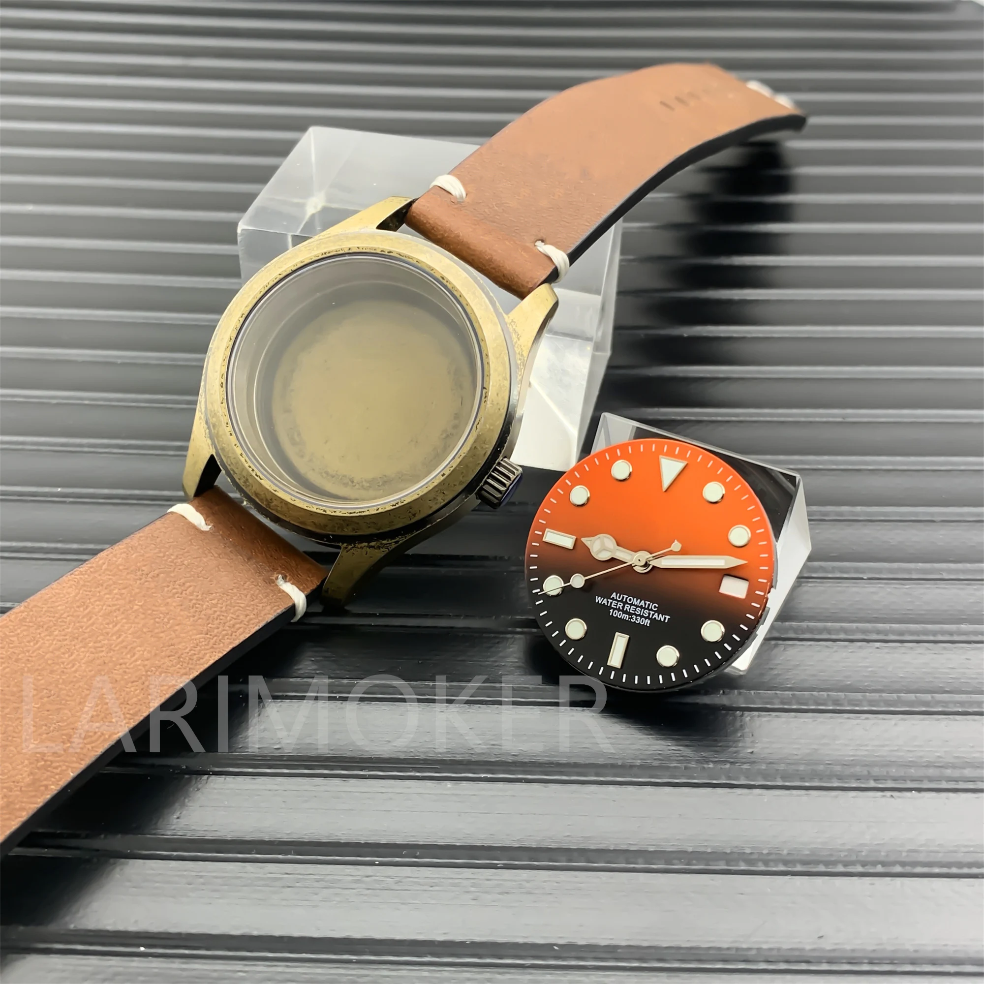 Bronze Pilot Case with Glow-in-the-Dark Dial & Rubber Strap