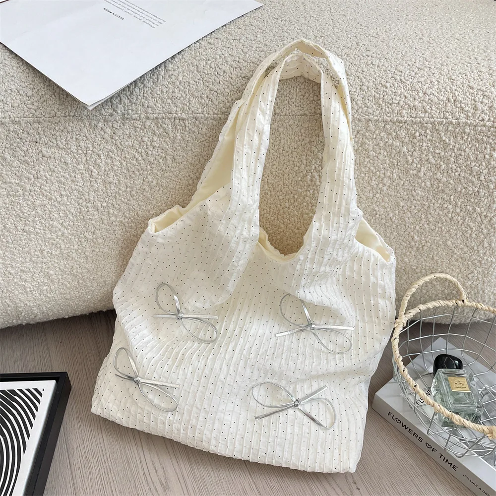 Large Capacity Shoulder Bag Fashionable Women'S Underarm Bag Fashion Tote Bag Large Capacity Polka Dot Bow Handbag For Traveling