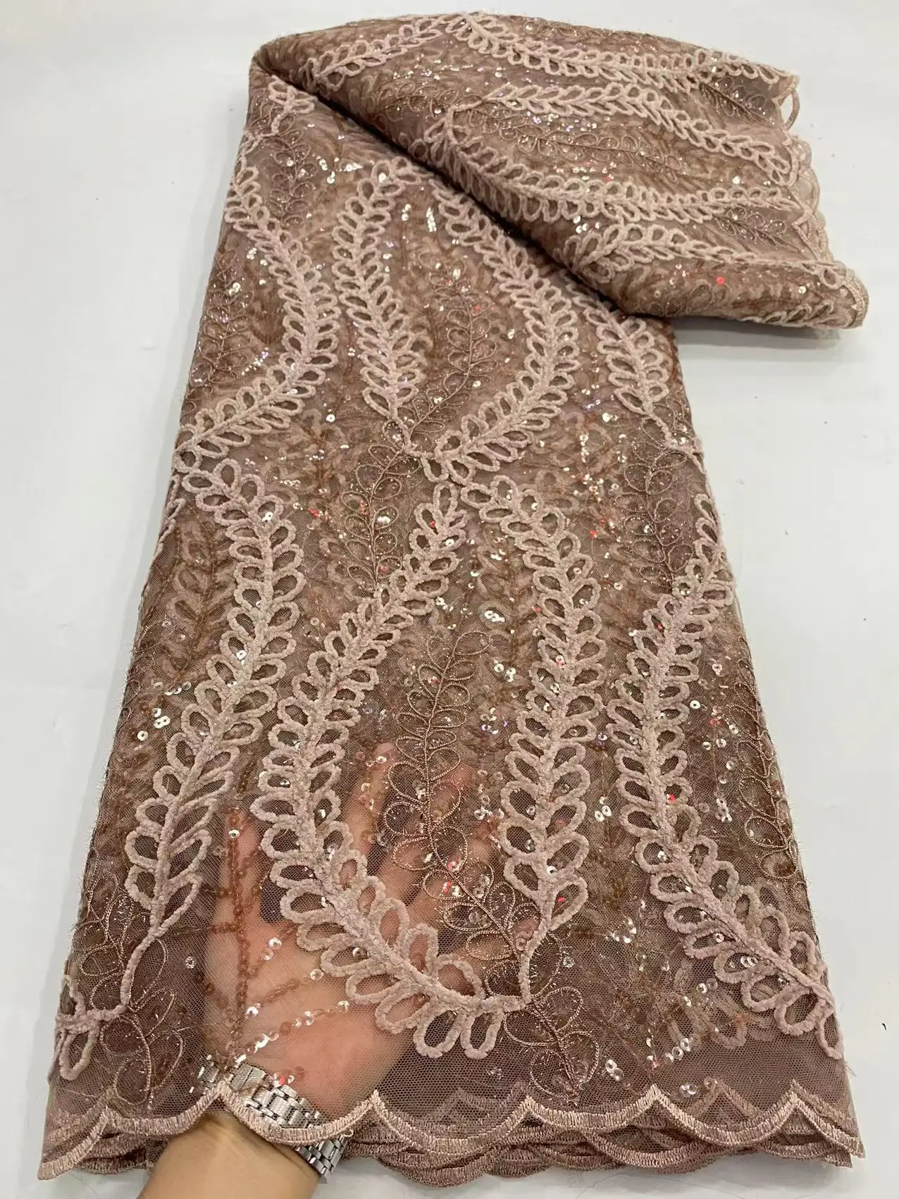 

Fashion Nigerian Sequins Lace Fabric 2022 High Quality African Embroidery Tulle Velevt Lace French Wedding Party Dresses Sewing