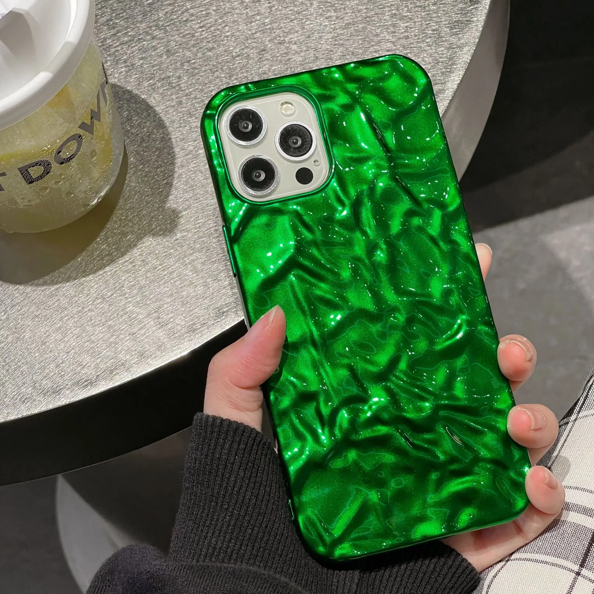 thumbnail image 1 of Funda de teléfono de lujo con pliegues de papel de aluminio plateado para iPhone 13 Pro Max 14 11 12 Pro Max XR XS 16 15promax Plus 14pro, funda de silicona suave, 1 of 5