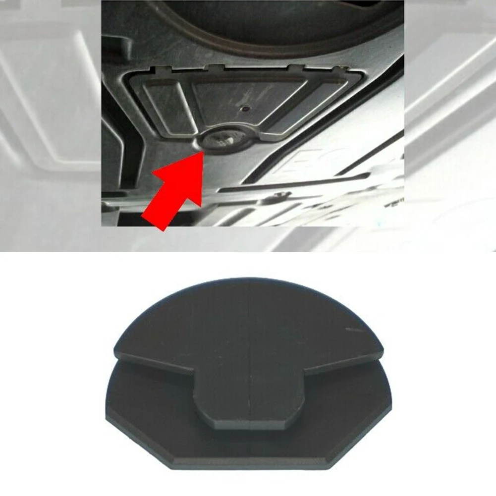 Oil Drain Plug/Bulb Access Cover Rotary Clip Lock For BMW E81 E87 Oil Drain Plug/Bulb Access Cover Rotary Clip Lock 51757163899