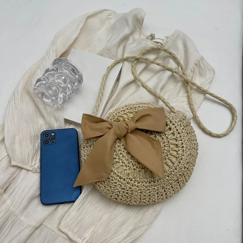Summer Small Straw Shoulder Crossbody Bags Handmade Beach Handbags Bowknot Woven Tote Round Crossbody Purse Clutch