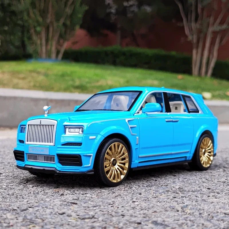 

1:24 Rolls Royce Cullinan Alloy Luxy Car Model Simulation Diecasts Metal Toy Car Model Sound and Light Collection Children Gift