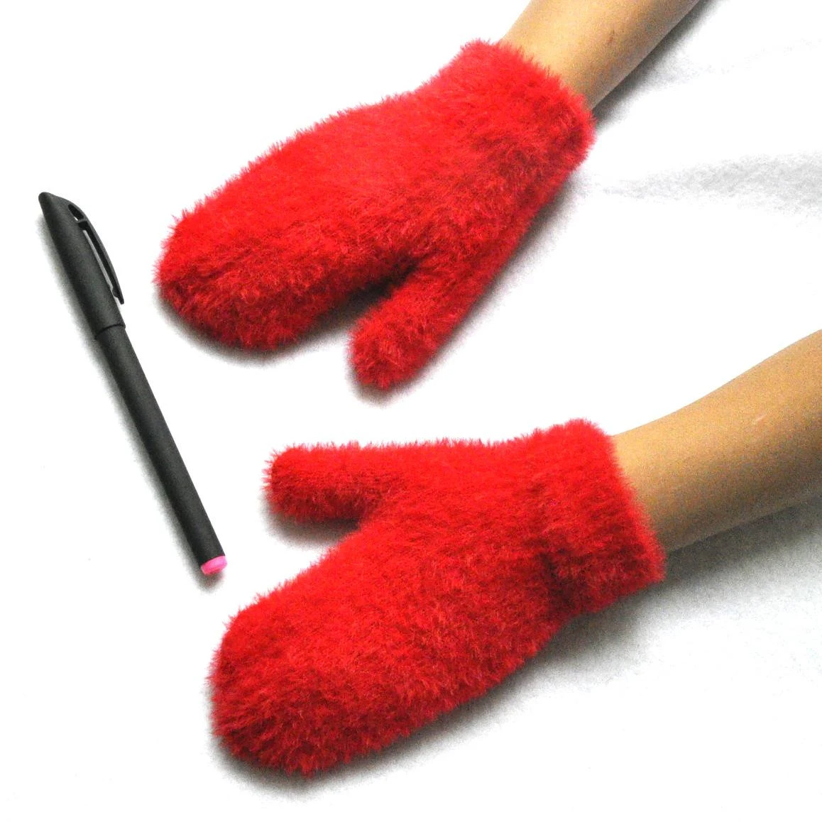 Baby Short Gloves Winter Faux Sable Children Solid Thickened Plush Furry Full Finger Mittens Autumn Hand Warmer 1-4 Years Old 5