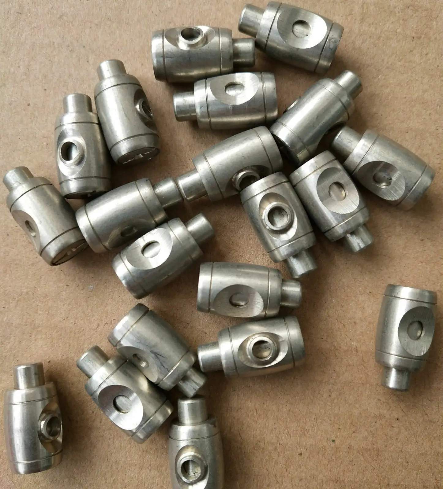 Trumpet mouthpiece trumpet silencer trumpet cleaning kit trumpet holder trumpet protective cover trumpets drain valve watergate button white copper