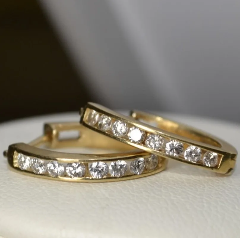 925 sterling silver earring Fashion three-dimensional buckle micro-inlaid zircon steel anti-fading jewelry gold earrings 24k hoop earrings silver earrings silver stud earrings silver hoop earrings womens earrings gold earrings silver needle earrings studded earrings silver dangle earrings gold stud earrings
