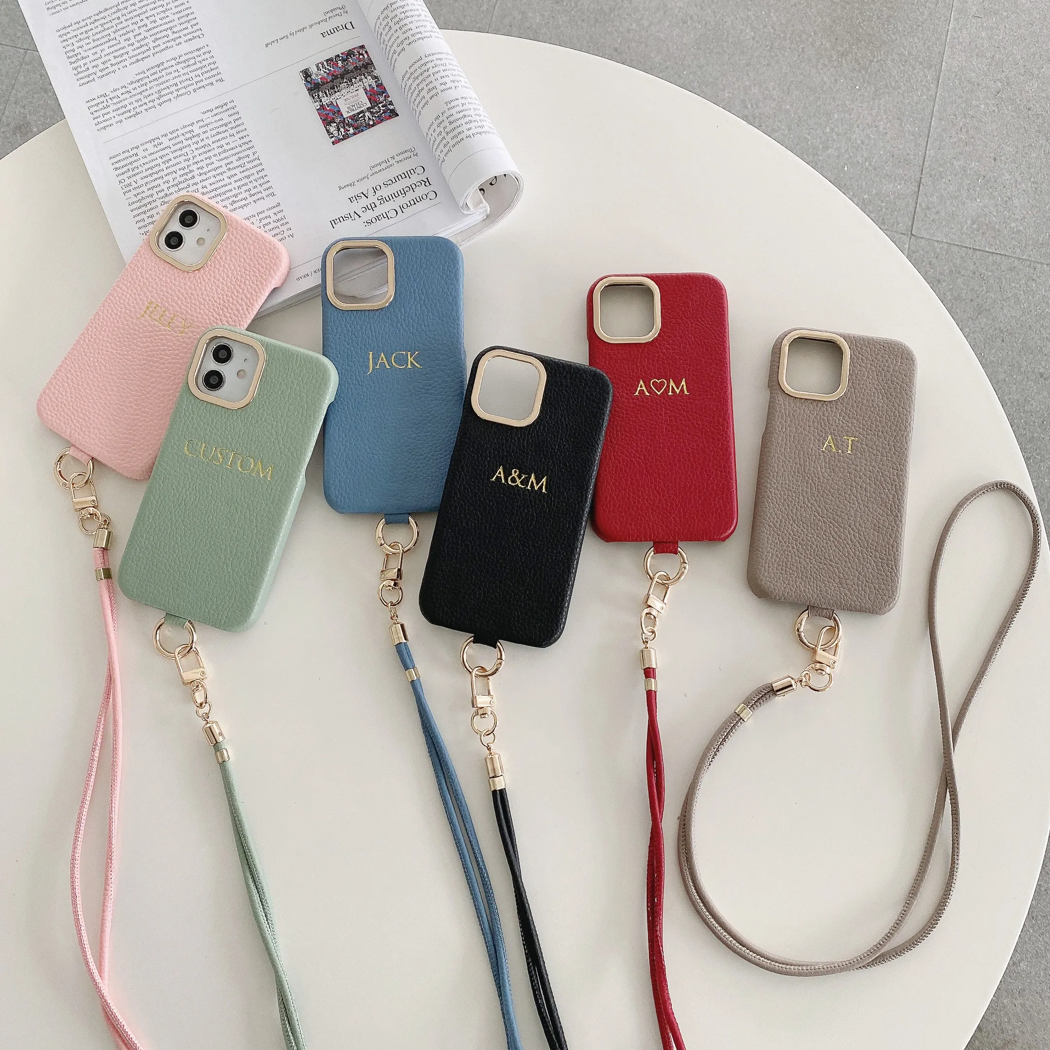 

Feminine Luxury Gold Silver Letter Leather Phone Case Custom Name Cover for iPhone 12 13 14 15Pro Max Protective Lanyard