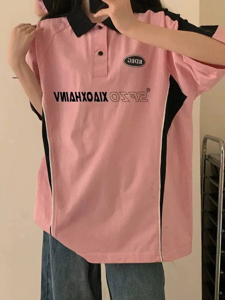 

Женская футболка с отложным воротником, Свободный Топ контрастных цветов в стиле пэчворк с принтом букв, универсальные модные повседневные футболки, лето 2023