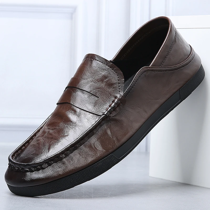 

Leather Men Casual Shoes outdoor fashion Luxury Brand New Mens Loafers Moccasins Breathable Slip on Black Shoes men