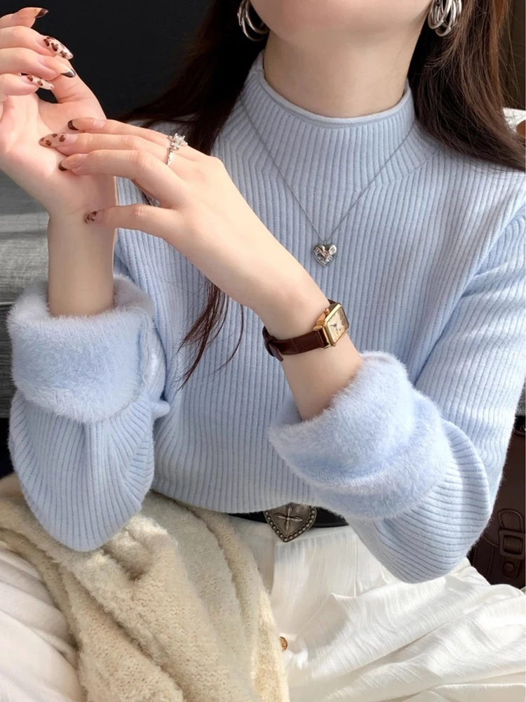 New Basic Sweater Autumn and Winter Women's Retro Solid Color Slim-fit Bottoming Shirt Elegant Integrated Fleece Warm Knitwear