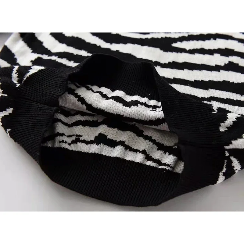 Children's Sweaters Kids Baby Boys Girls Long Sleeve Zebra-Stripe Sweaters New Autumn Winter Baby Boy Girl Knit