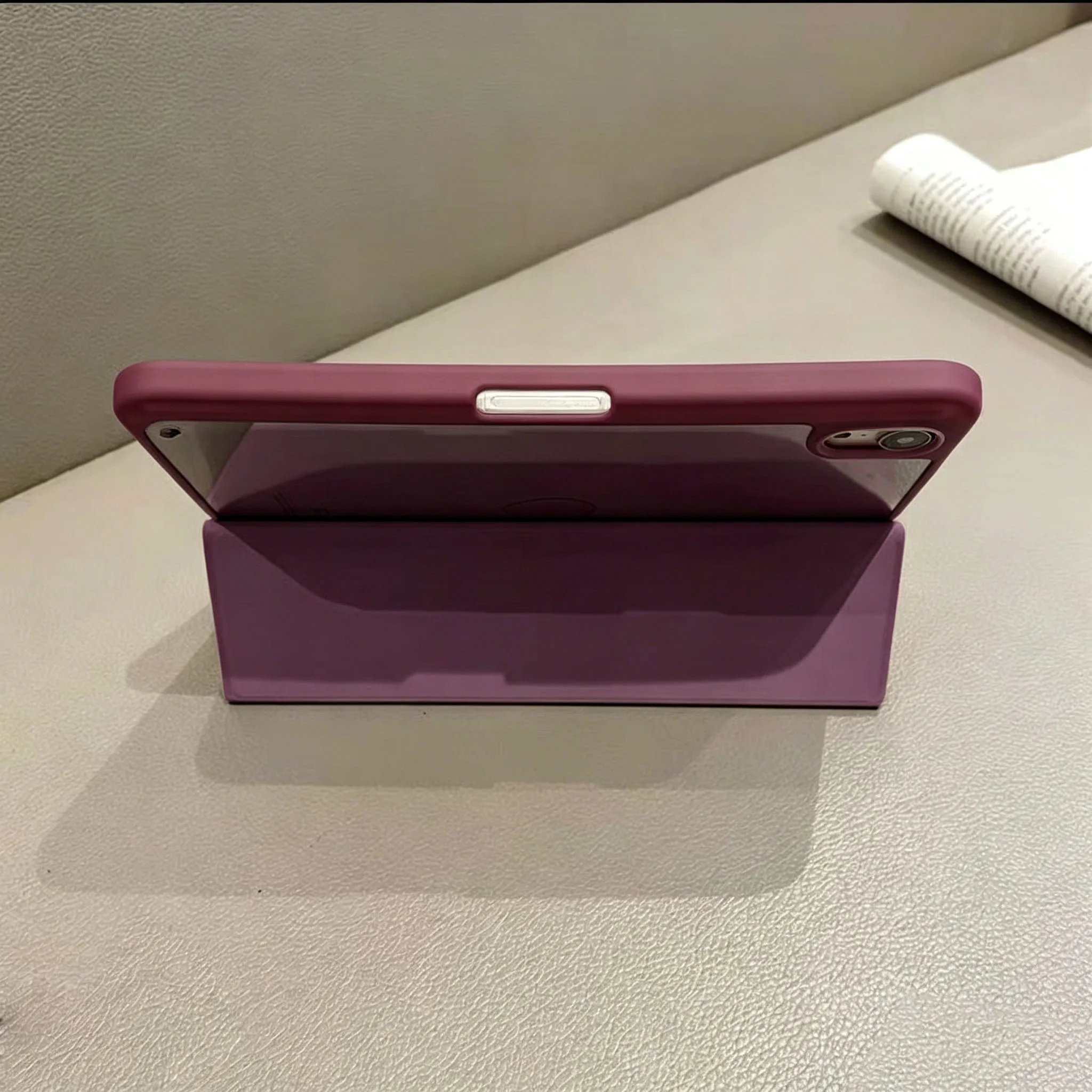 Sleek Trifold Stand Smart Cover with Pencil Holder & Soft TPU Back - Auto Sleep/Wake Functionality