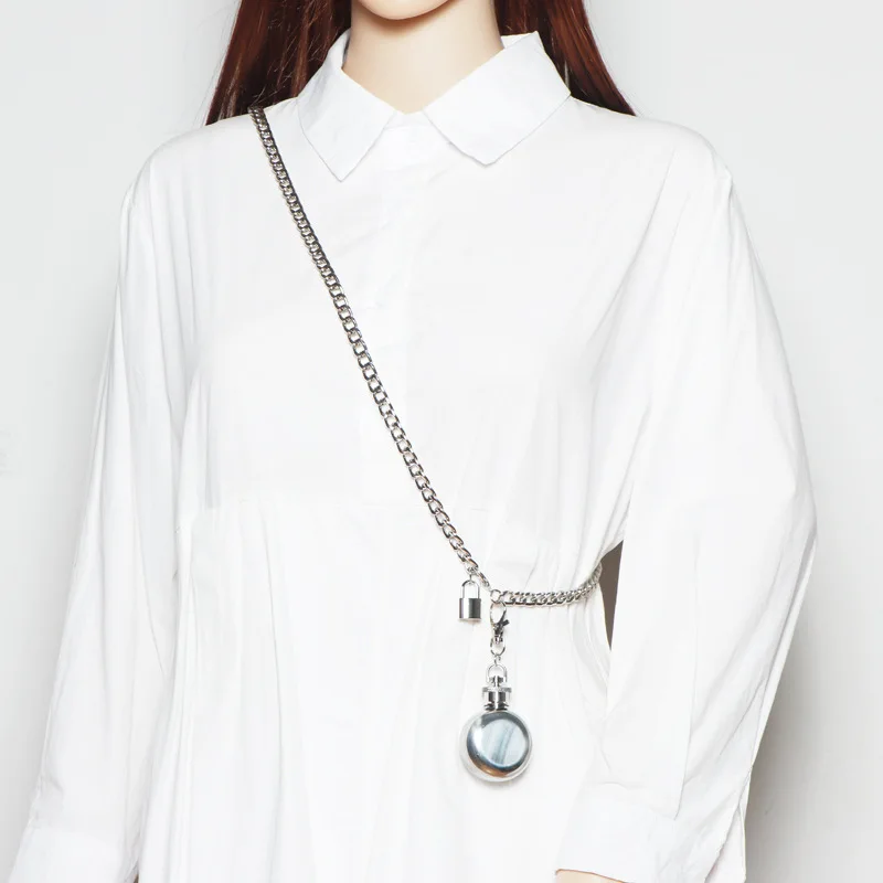 DAEYOTEN Metal Belt Bag Ladies Mini Headphone Waist Bag Womens Fanny Pack Party Bag for Skirt Shirt Ins Trend Coin Purse ZM1299