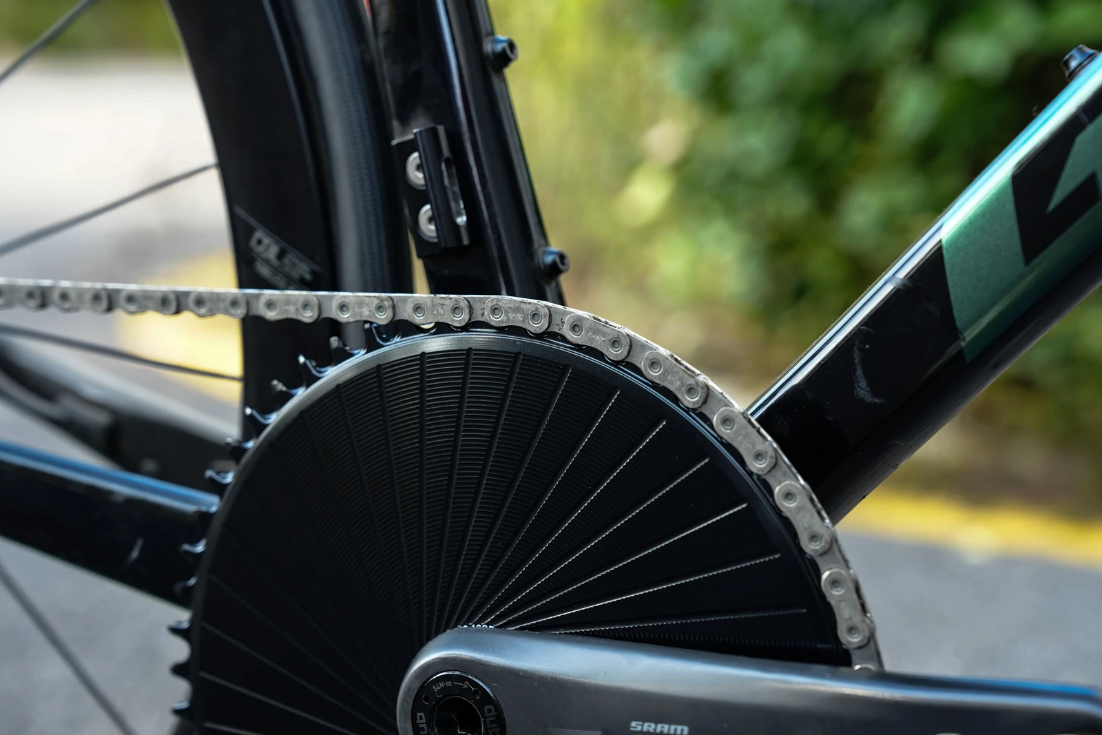 ストーン-フラットトップダブフォース用12saxsチェーンリング、赤い