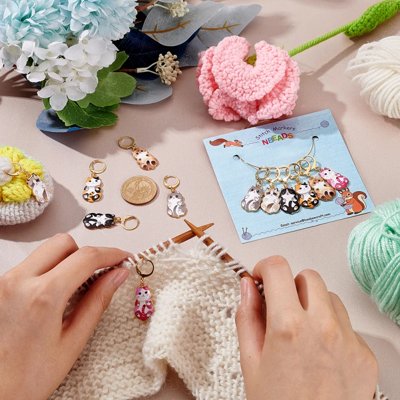 24 Pcs Enamel Cat Stitch Markers Enamel Alloy Crochet Stitch Marker Charms Removable Locking Marker for Knitting Weaving