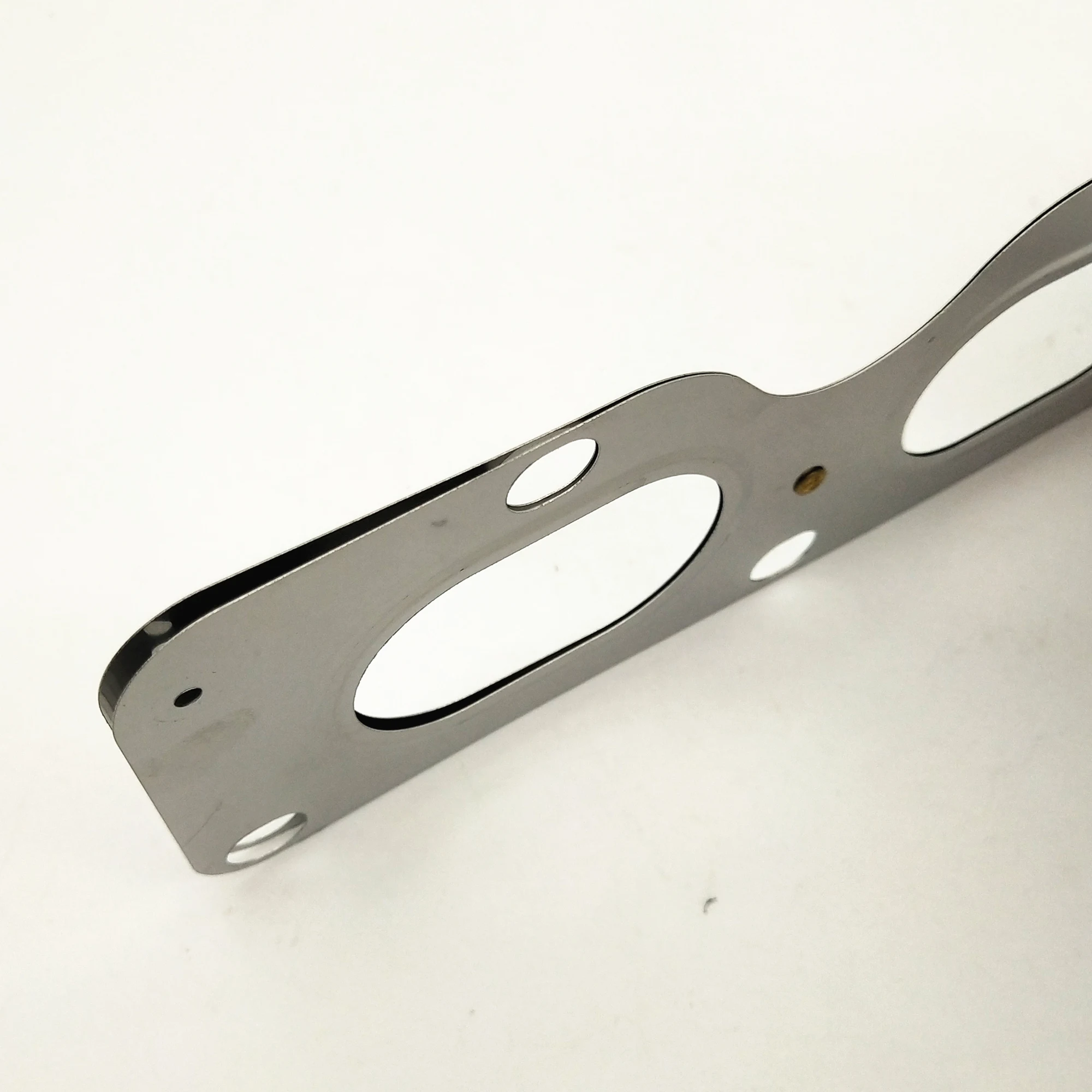 Exhaust Gasket For Chevrolet Cruze Sonic Orlando OPEL Astra 12992396 13293986 Exhaust Mainfold Gasket And Exhaust Pipe Gasket