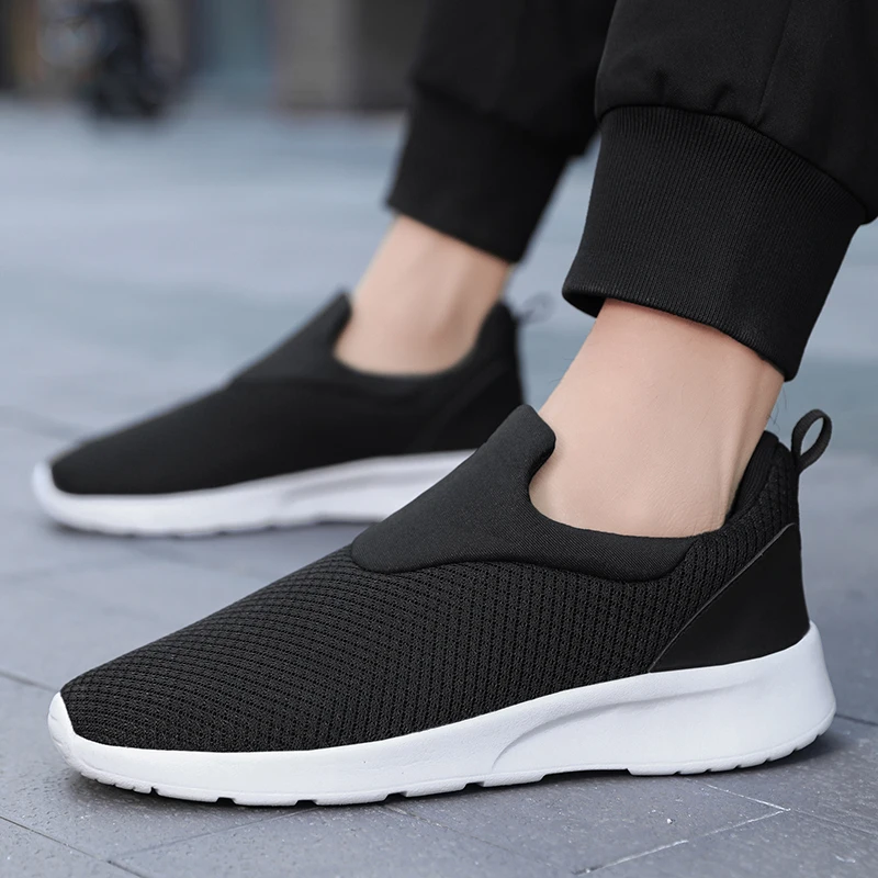 

2023 Men Shoes Lightweight Breathable outdoor Leisure sports shoes Fashion Comfortable Running shoes