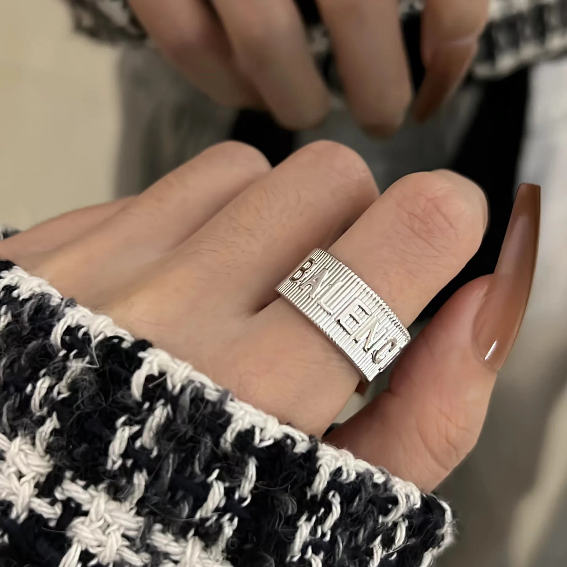 Ring Texture Niche Normcore Bag Light Luxury Minority Irregular Necklace for Women  Necklaces