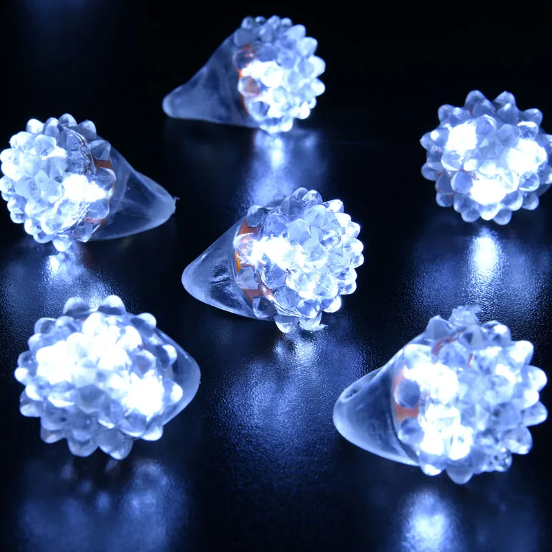 

20/30/50 pcs LED White Rings Light Up Bumpy Rings Flashing LED Bumpy Jelly Ring Birthday Rewards Eggs Filler Glow Party Supplies