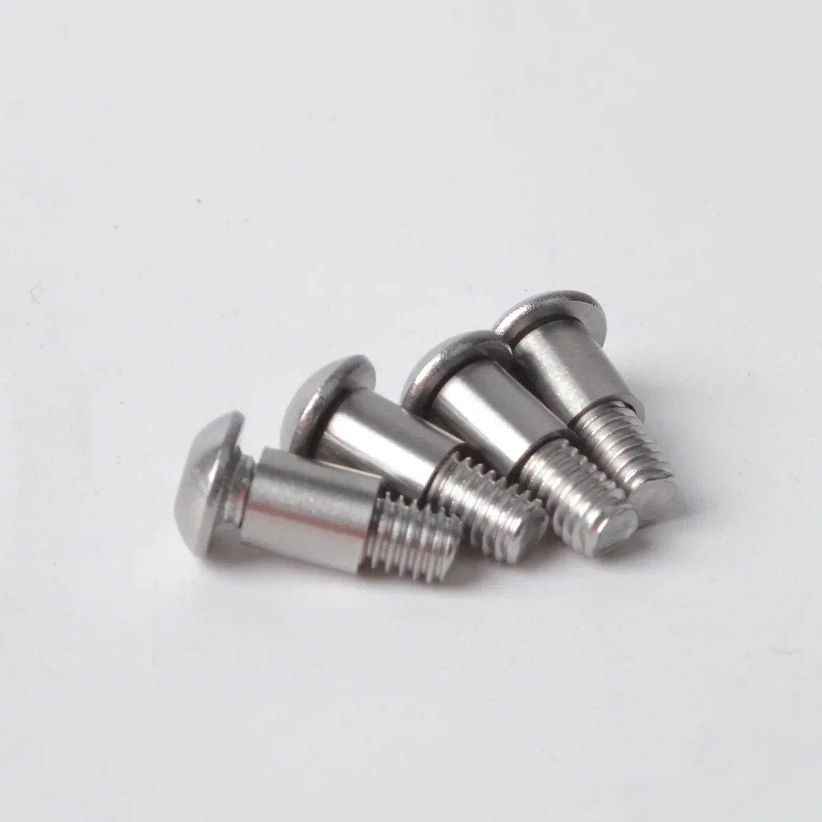 

50582 3x14mm Step Tapping Screw (4 Pcs.) for Tamiya TT-02B/WT-01/WR-02/TA01/CC01/DT02/DT03/M05/TT-01/TT-02 #84175