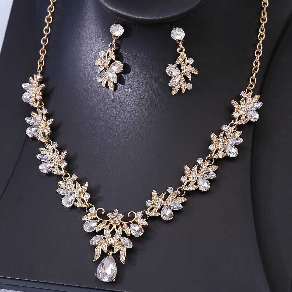 Sbe3f736f76464ddea7a5fa6116344532B Bridal Jewelry Set with Tiara Necklace and Earrings Rhinestone Wedding Accessories, 6 Colors – Perfect for Shower, Ceremony, Party Mallzona