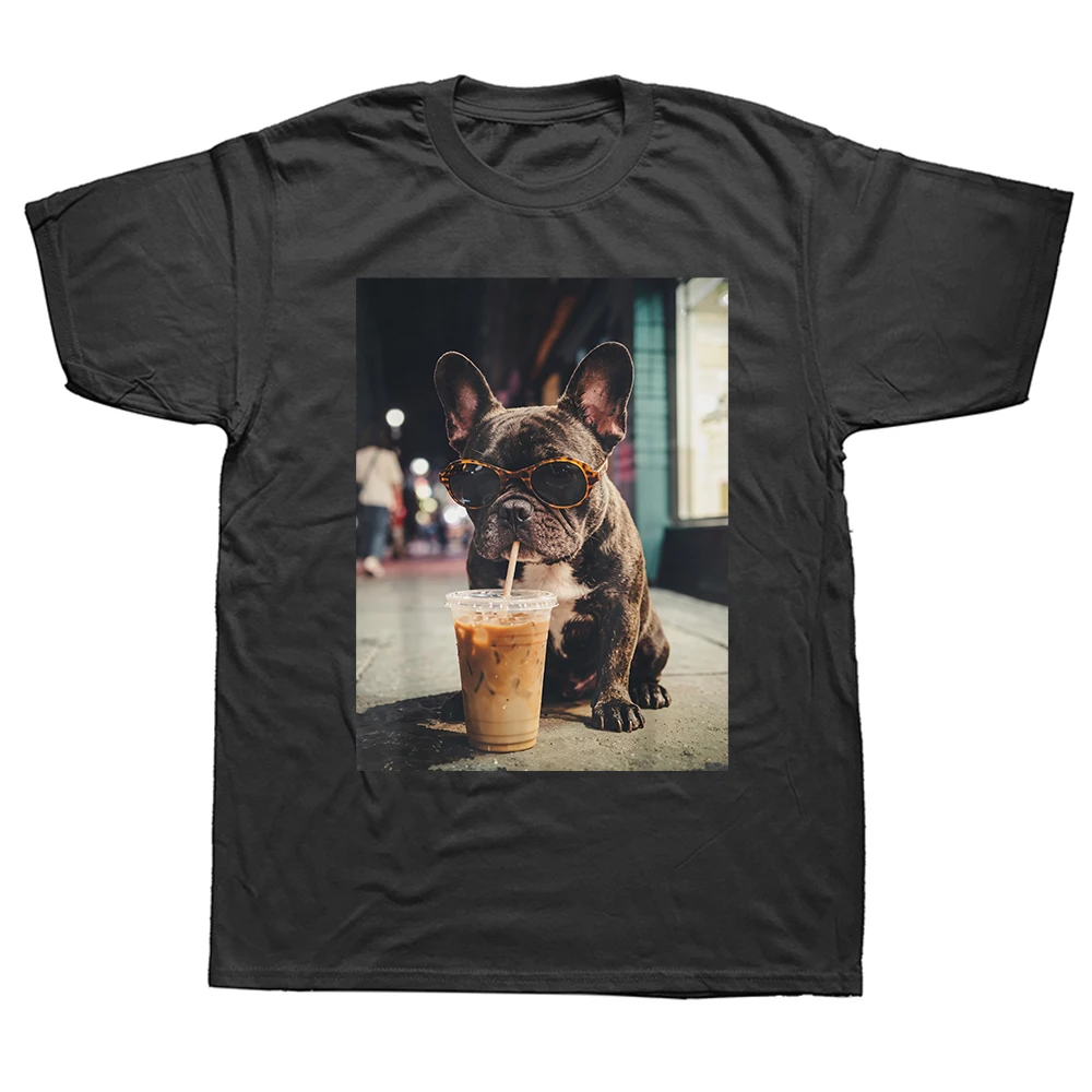 Französische Bulldogge Trinkt Eiskaffee Lustiges Tier-T-Shirt Kurzarm Humor Streetwear T-Shirt Locker Sitzende Kleidung für Männer und Frauen