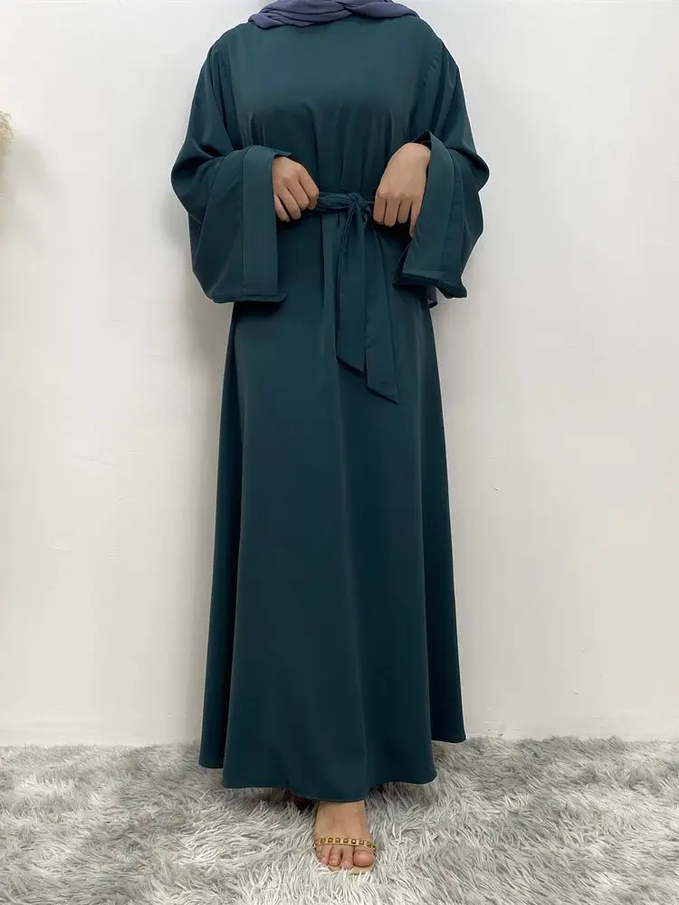blackish green