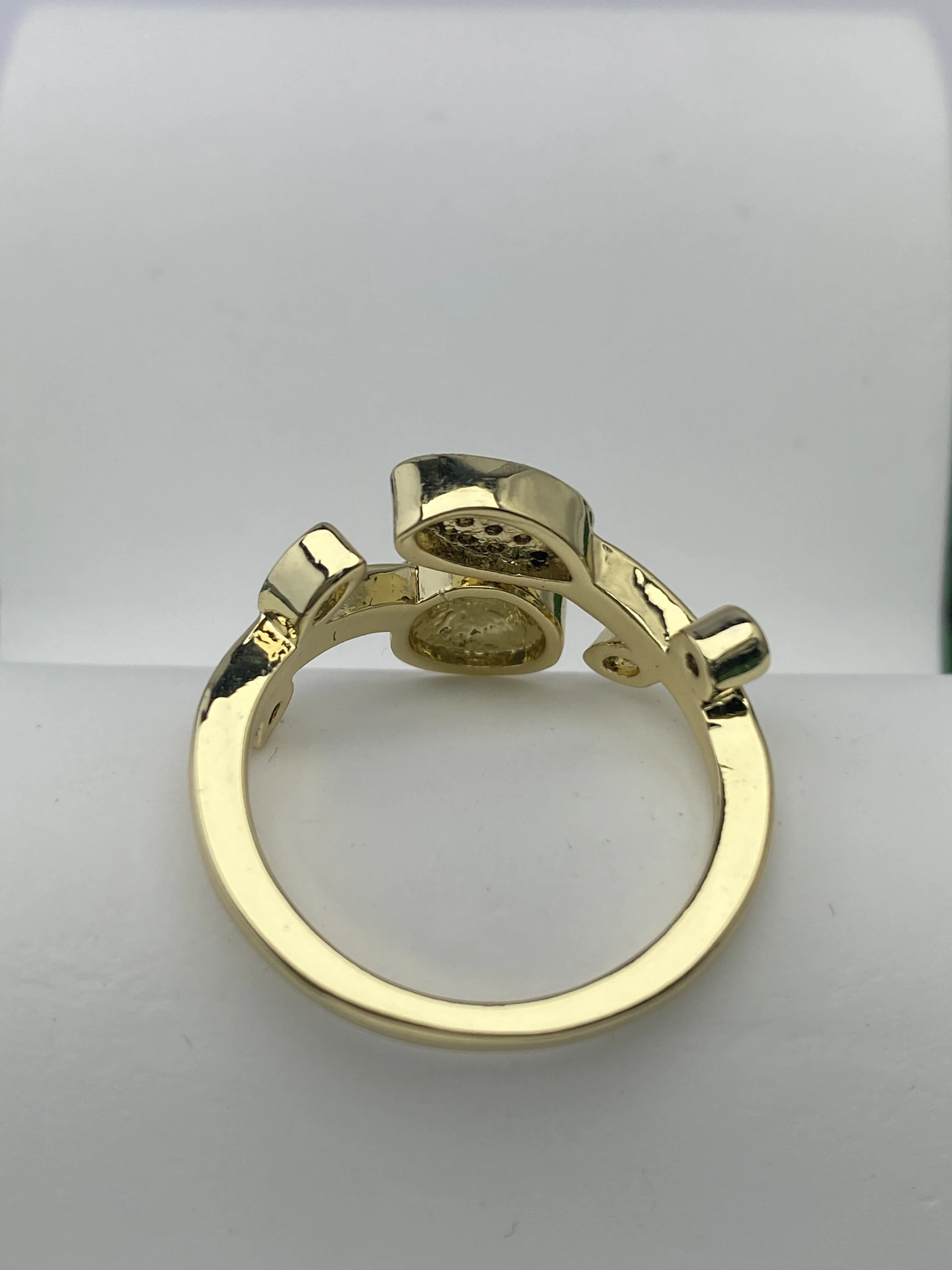 Buy Stylish Rectangle Design Kid's Gold Ring- Joyalukkas