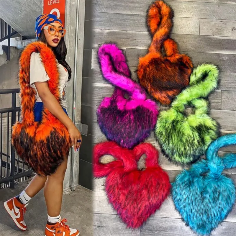 

Women Personality Fashion Y2K Heart Shaped Shoulder Bag