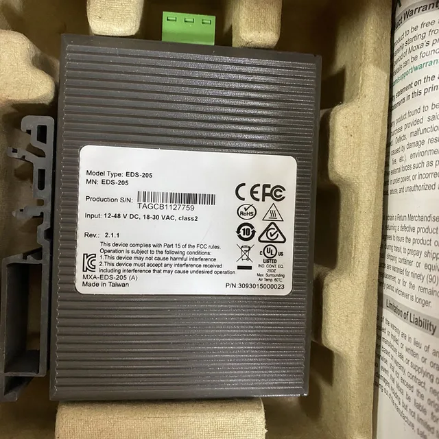 Для 5-портовых неуправляемых коммутаторов Ethernet начального уровня Moxa EDS-205 6