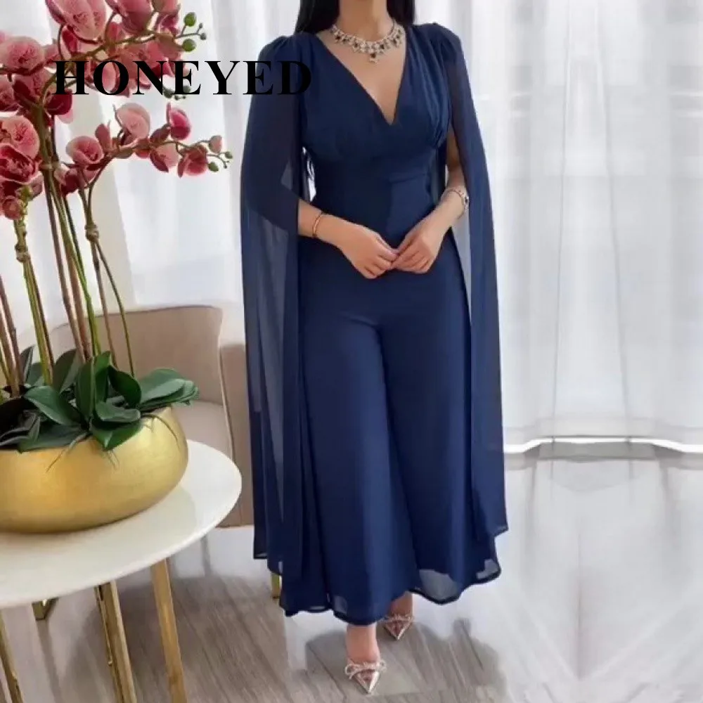 

Navy Blue Chiffon Women Jumpsuits Evening Dresses With Cape Cheap Elegant Formal Party Reception Wear Pant Suits Gala Gowns