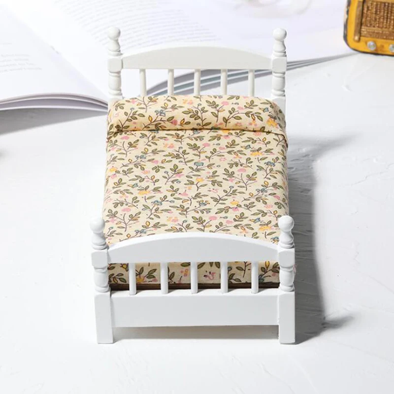 1:12 Dollhouse Miniature Wood Bed Bedroom Simulation Furniture Model Mini Doll Bed Doll Bedroom Doll House Furniture 5