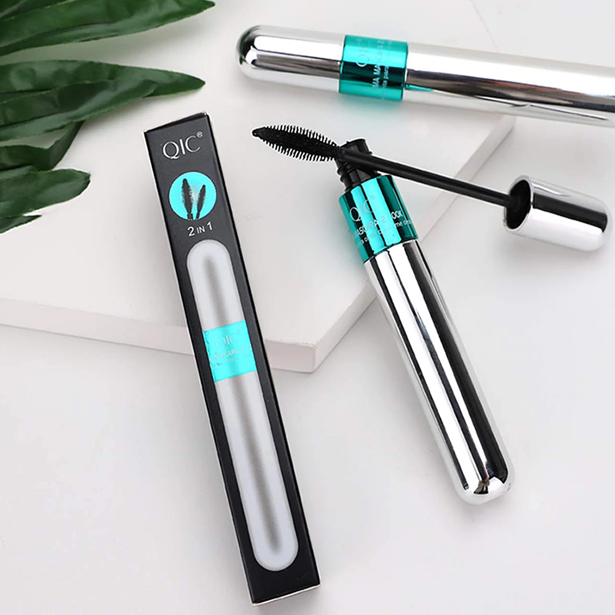 Ultimate Waterproof Silk Fiber Mascara for Voluminous Lengthening