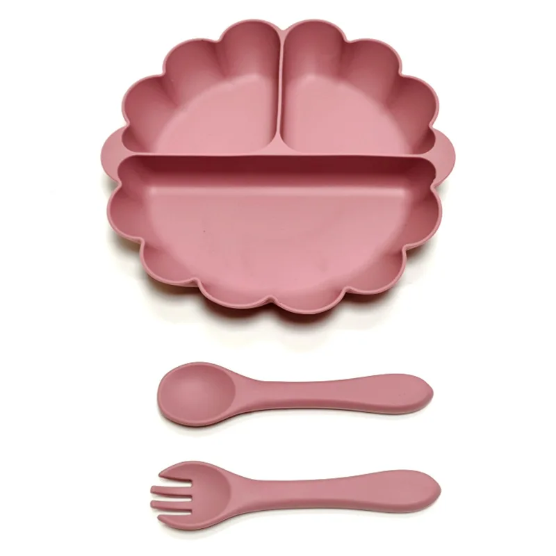 3pcs Silicone pumpkin 3-compartment plate, fork and spoon setSilicone dinner plate for children's independent complementary food 2