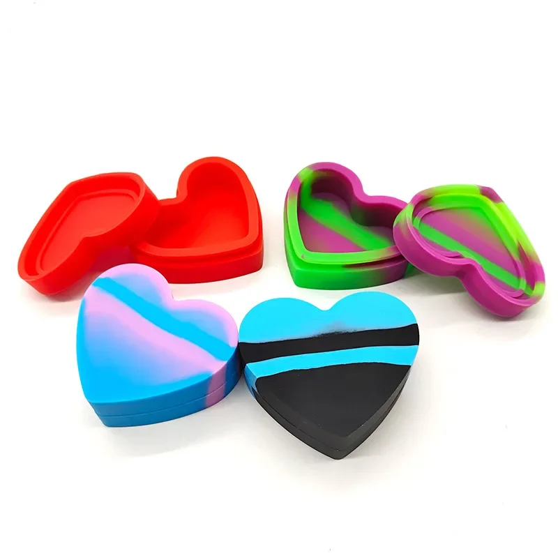 Storage Box Non-stick Silicone Box 17ML Love Style for Oil Wax Storage
