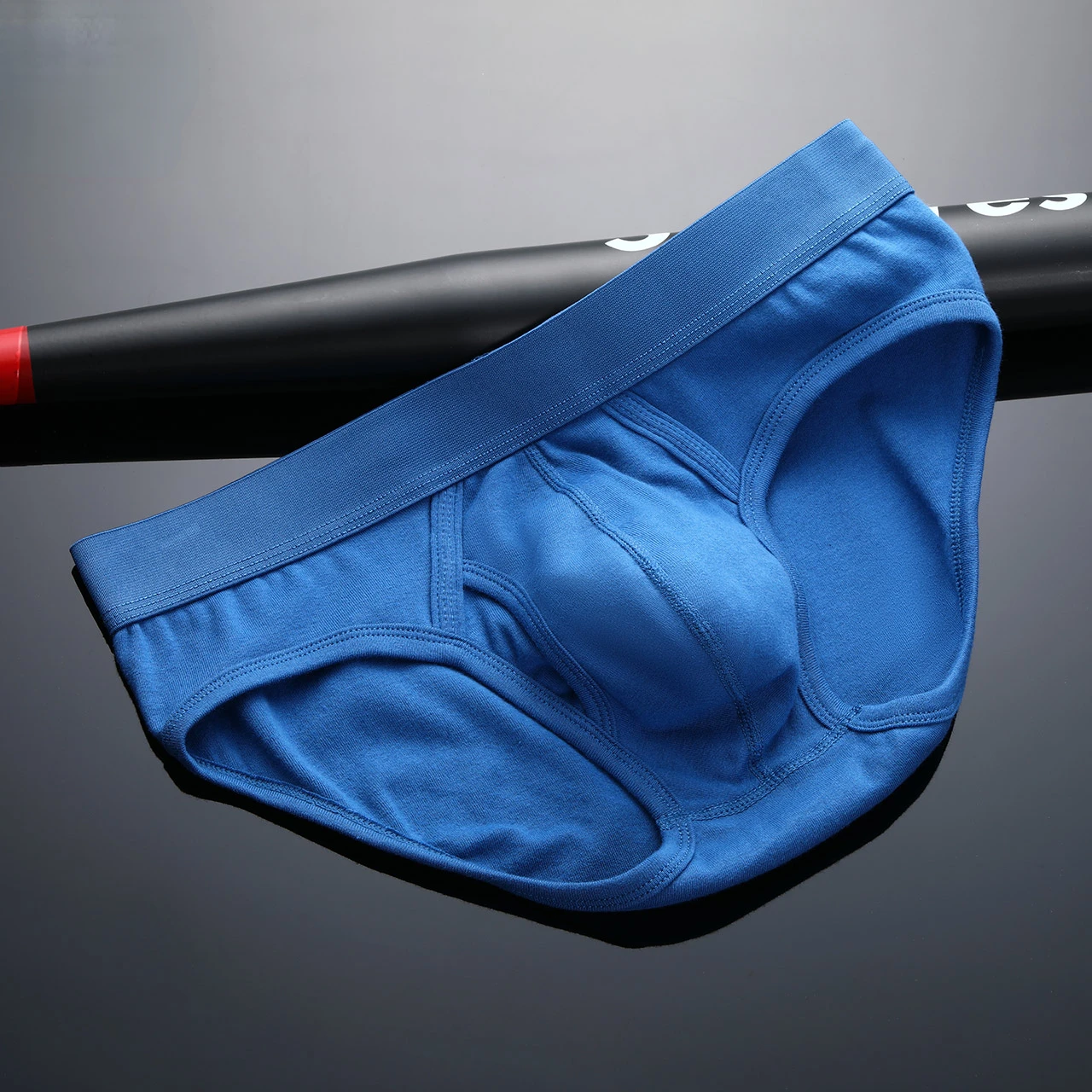Men's Briefs Cotton Medium Low Waist Sexy Male Underwear Slim Penis Pouch Open Hole Summer Comfortable Boxershorts Sissy Panties