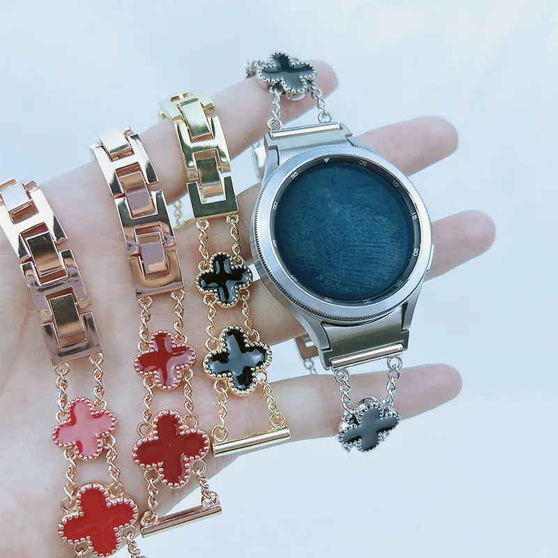 The new four-leaf clover is suitable for Samsung Galaxy Watch4 metal strap 42/46mmClassic strap.