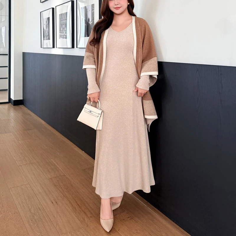 XXXXL Fashion Plus Size Women Dresses Premium Slim V-Neck Long Sleeved wide-hem Knitted Dress French Flared Sleeve 9327