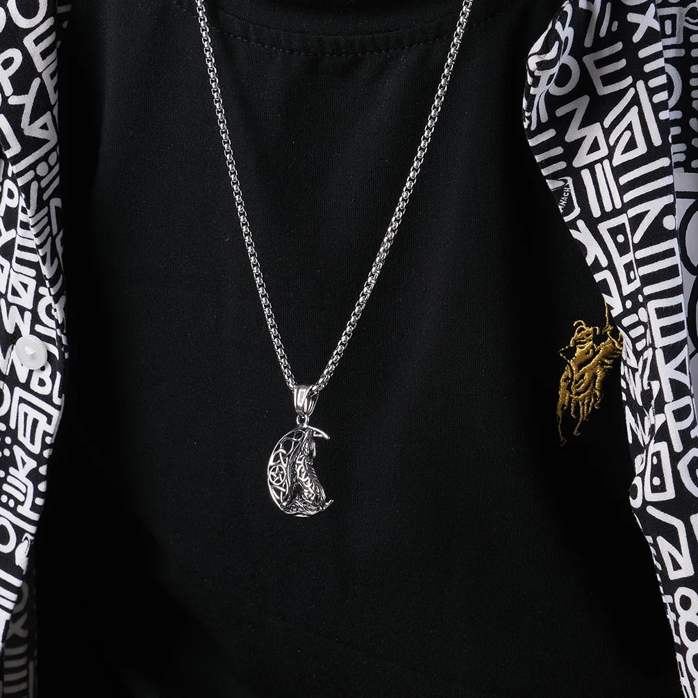 Fashion Vintage Style Jewelry Nordic Celtic Wolf Moon Hollow Pendant Stainless Steel Necklaces for Men