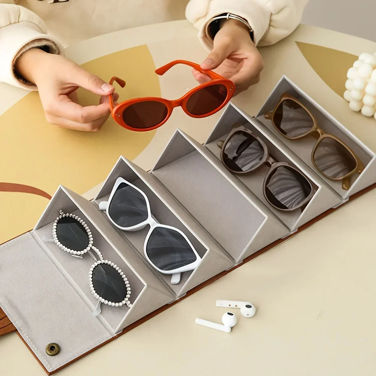 1pc-sunglasses Case Folding Travel Case