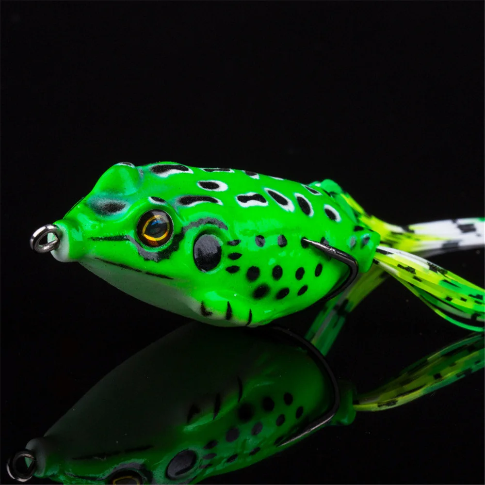 1PCS Artificial Silicone Soft Fishing Lures Treble Hooks 6cm 15g Topwater  Ray Frog Jig Trolls Soft Bait Pesca Pike Bass Tackle