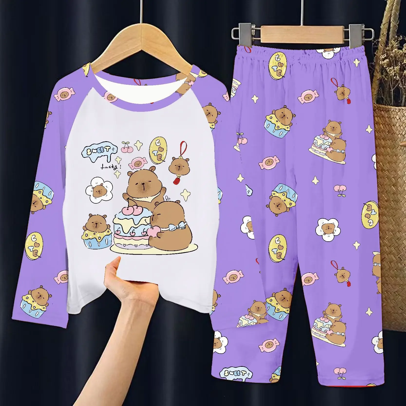 Pyjama Combinaison Capybara En Peluche Douce - Taille 130 Cm (51,2") - Avec Capuche, Fermeture éclair, Pour Enfants