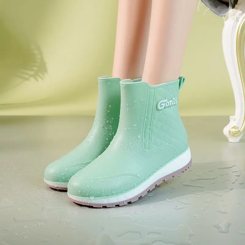 

Green rainboots candy color women waterproof rubber fur shoes ladies galoshes womens rain boot woman cozy rainshoes plush boots